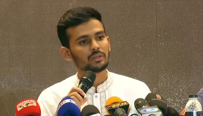 আসিফ মাহমুদের বিরুদ্ধে ১১ হাজার কোটি টাকা বিদেশে পাচারের ভয়াবহ অভিযোগ