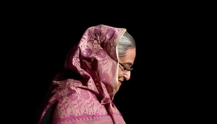 ডিসেম্বরে ফেরার ঘোষণা হাসিনার, আইনি প্রক্রিয়া কী, কিভাবে ফিরবেন?