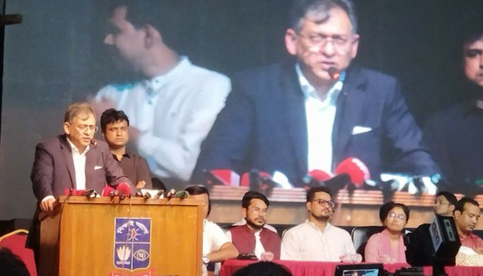 শেখ হাসিনার আত্মসমর্পণের সুযোগ নেই, দেশে এনে প্রথমেই গ্রেপ্তার