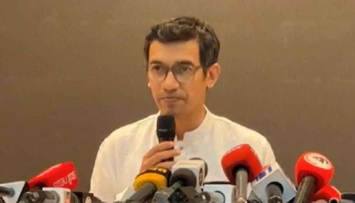 চট্টগ্রাম বন্দর ইজারা চুক্তি হচ্ছে না, আন্দোলনে পিছু হটল সরকার