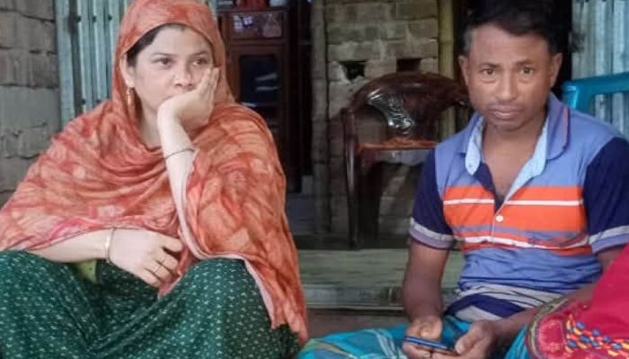 আমি ভারতীয় নাগরিক, বাংলাদেশি বলে জোর করে পাঠানো হয়েছে