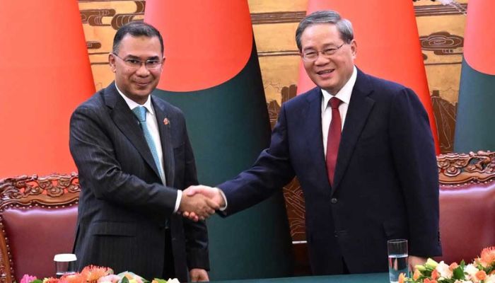 বাংলাদেশ-চীন ১৩টি সমঝোতা স্মারক সই, প্রধানমন্ত্রীকে উষ্ণ অভ্যর্থনা