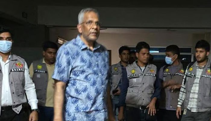 মাসুদ উদ্দিনের পর লেফটেন্যান্ট জেনারেল অব. মামুন খালেদ আটক