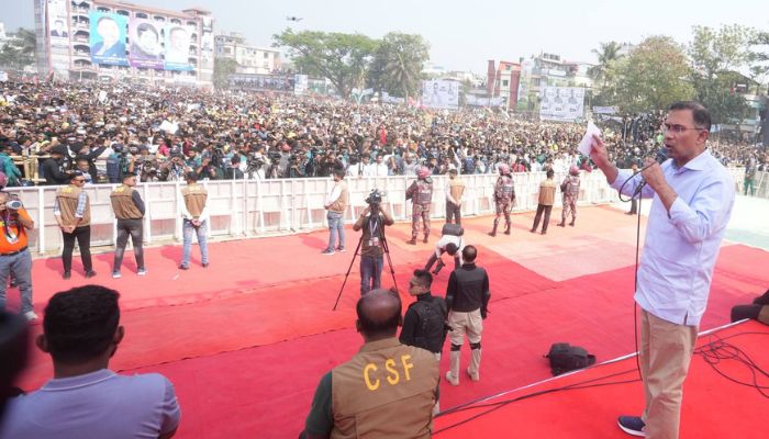 নারীদের ঘরে বন্দি রেখে দেশের প্রকৃত উন্নয়ন ও সমৃদ্ধি সম্ভব নয়