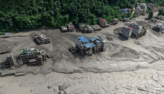 নেপালে আকস্মিক বন্যা-ভূমিধস: মৃত্যু বেড়ে ৯৫, নিখোঁজ ৩৪১ বিদেশি নাগরিক