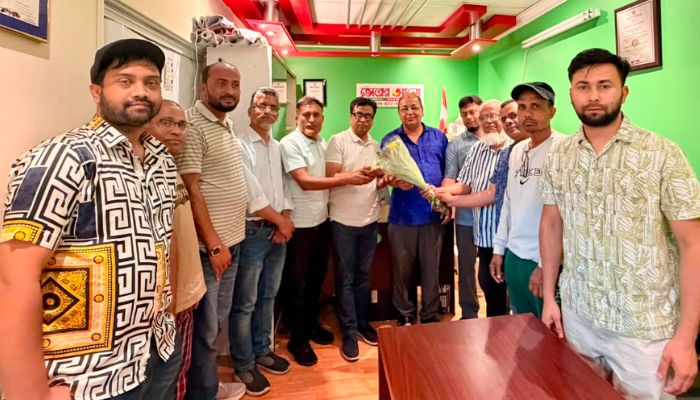 টরন্টোয় মিশিগান ডেমোক্র্যাট নেতা মিনহাজ চৌধুরীকে সংবর্ধনা