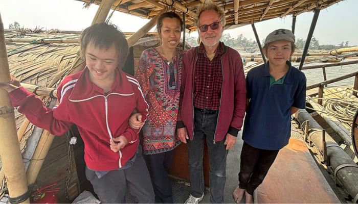 কক্সবাজারে আইল্যান্ড গার্লের স্বপ্ন থেমে গেছে, যাওয়া হল না নিউজল্যান্ড
