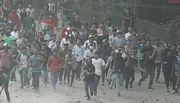 জুলাই হত্যাকাণ্ড ও আওয়ামী এমপি: কাঠগড়ায় কি ভুল মানুষ?