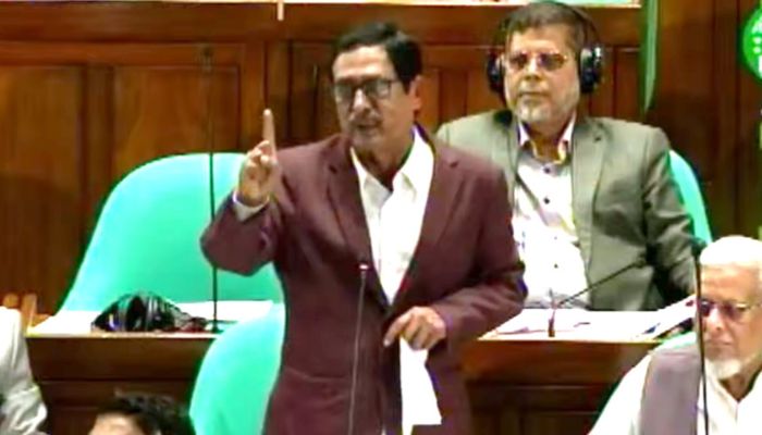 তাদের পূর্বপুরুষ বাংলাদেশ চায় নাই, `জামায়াত করলে ডাবল অপরাধ’