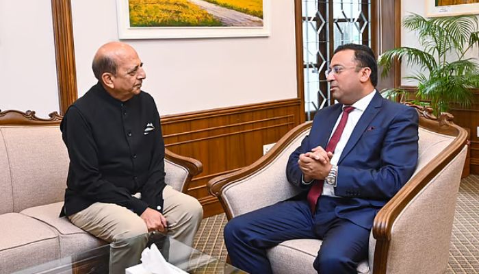 ভারতে শেখ হাসিনার প্রকাশ্যে বক্তব্য বন্ধ করতে বললো সরকার 