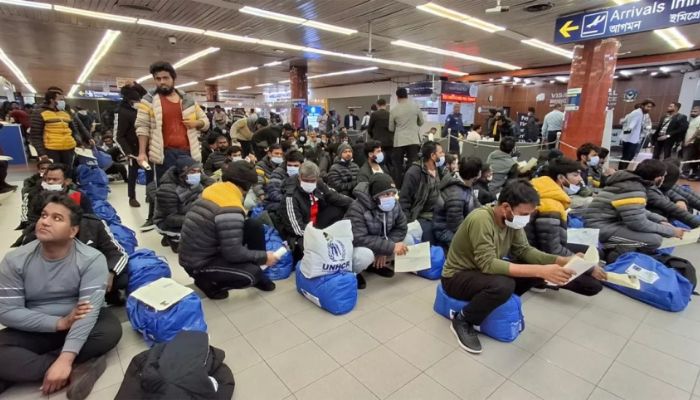 সমুদ্রপথে ইউরোপগামী ১৭৫ জন ফিরলেন লিবিয়া থেকে