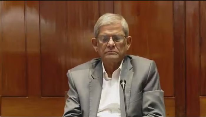 সংসদীয় দলের সভায় বিদায়ী বক্তব্যে অঝোরে কাঁদলেন মির্জা ফখরুল