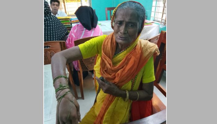 কাঙালিনী সুফিয়া: জীবনের তাগিদে আবার কি তাকে পথে নামতে হবে?
