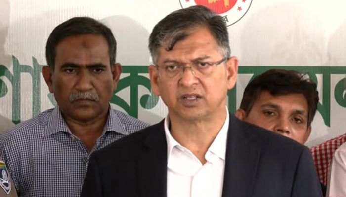 ১০ হাজার অস্ত্র উদাও, জমা দেওয়া অস্ত্র ফেরত দেবে না সরকার