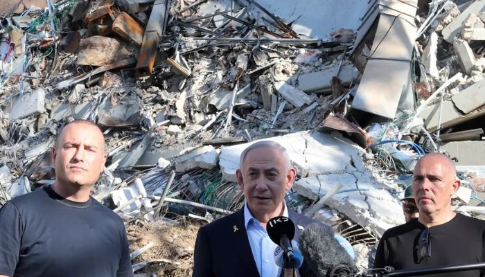 ইরানের হামলায় ইসলায়েলে ধ্বংসযজ্ঞের চিত্র উঠে এলো গণমাধ্যমে